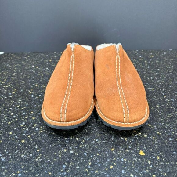 Cole Haan Montosa Shearling Lined Slip ons. Size 6B - Picture 2 of 11
